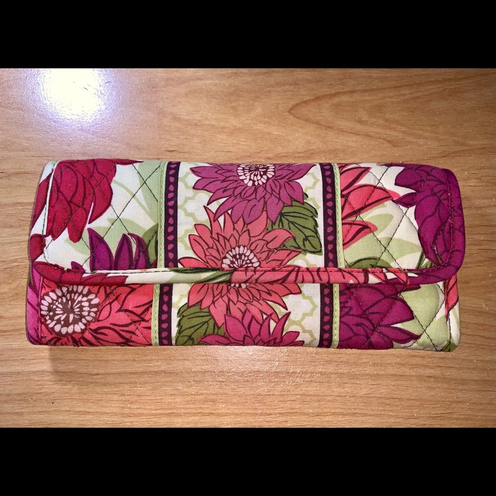 Vera Bradley trifold wallet